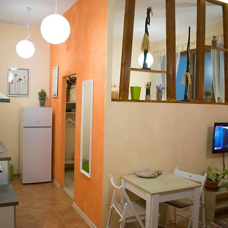 4 Seasons Apartments, A1 Apartment