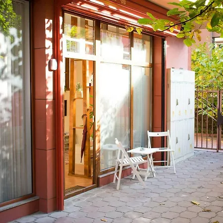 4 Seasons Apartments, A1